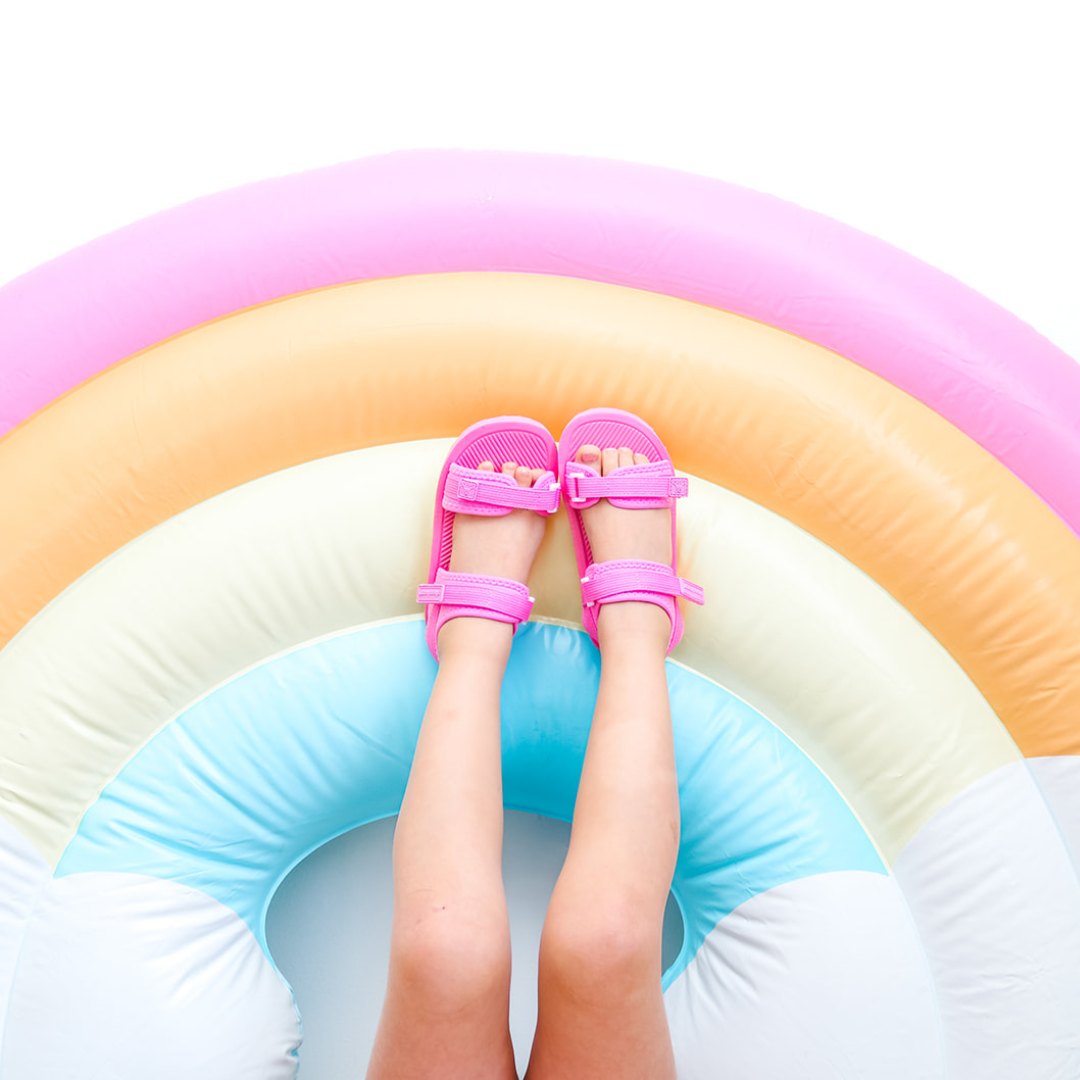 Waterproof Sandals / Pink