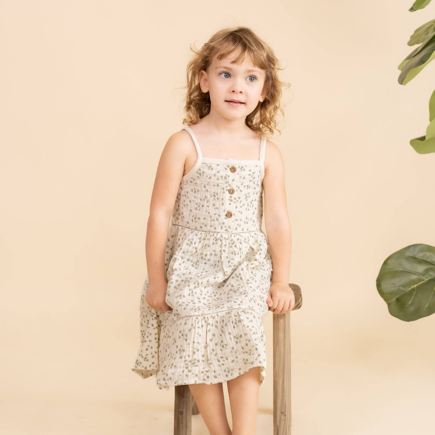 Organic Buttoned Tiered Dress / Petals