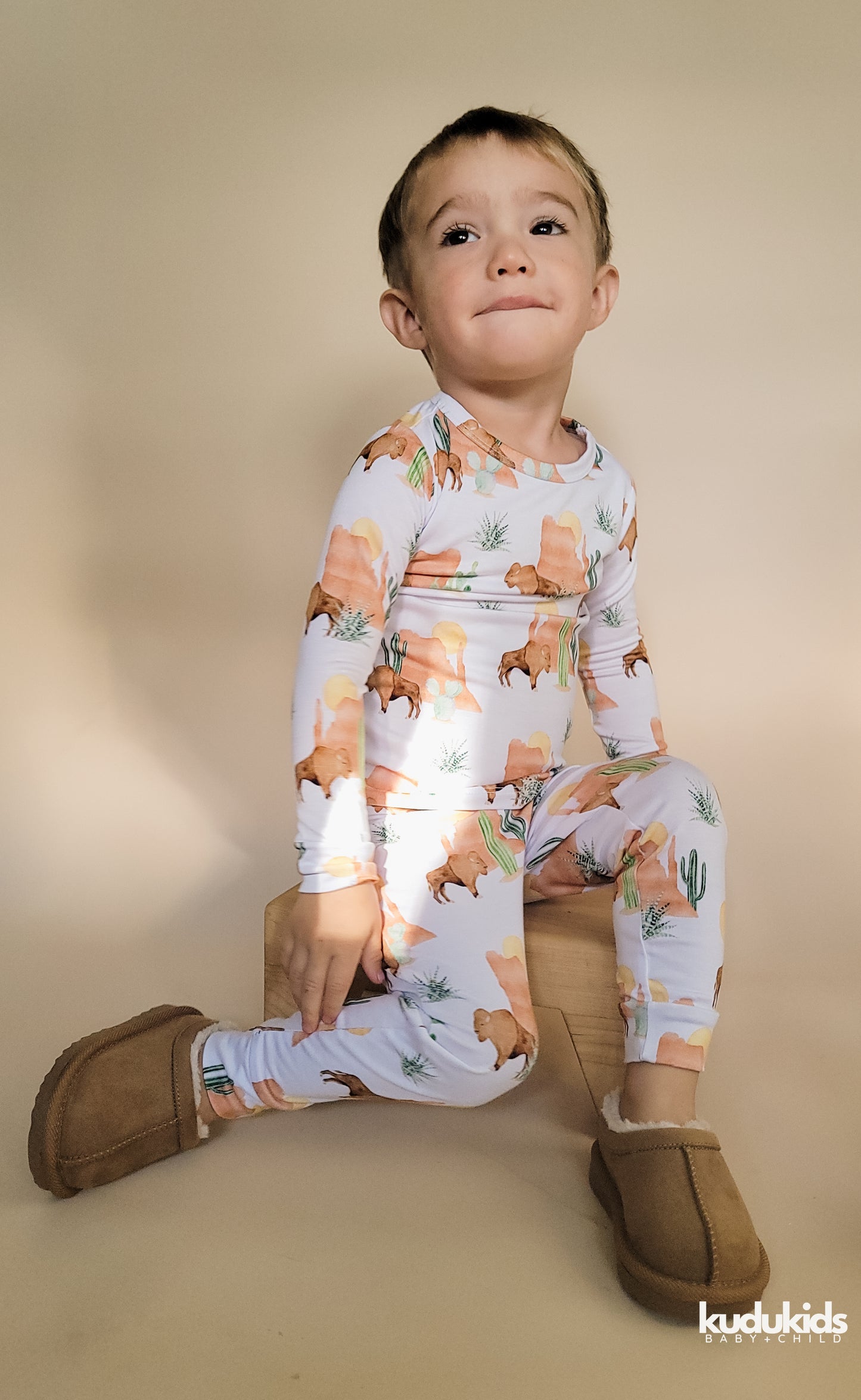 2-Piece Bamboo Pajamas / Bison